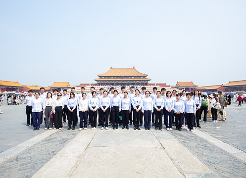 半岛公司官方网站入口-半岛（中国）
组织开展走进故宫博物院活动